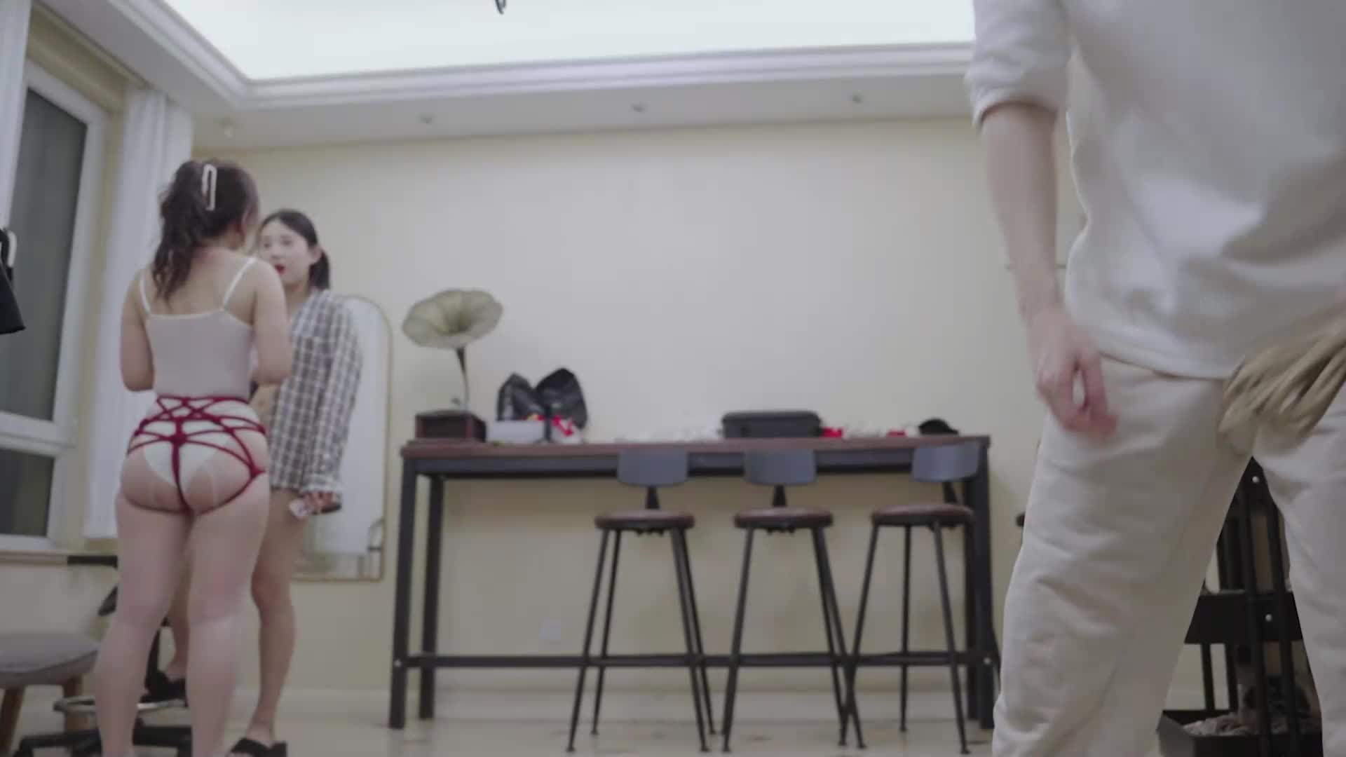 【半岛束艺】有一种柔韧性叫别人的柔韧性~椰子 缇娜-绳艺在线资源网