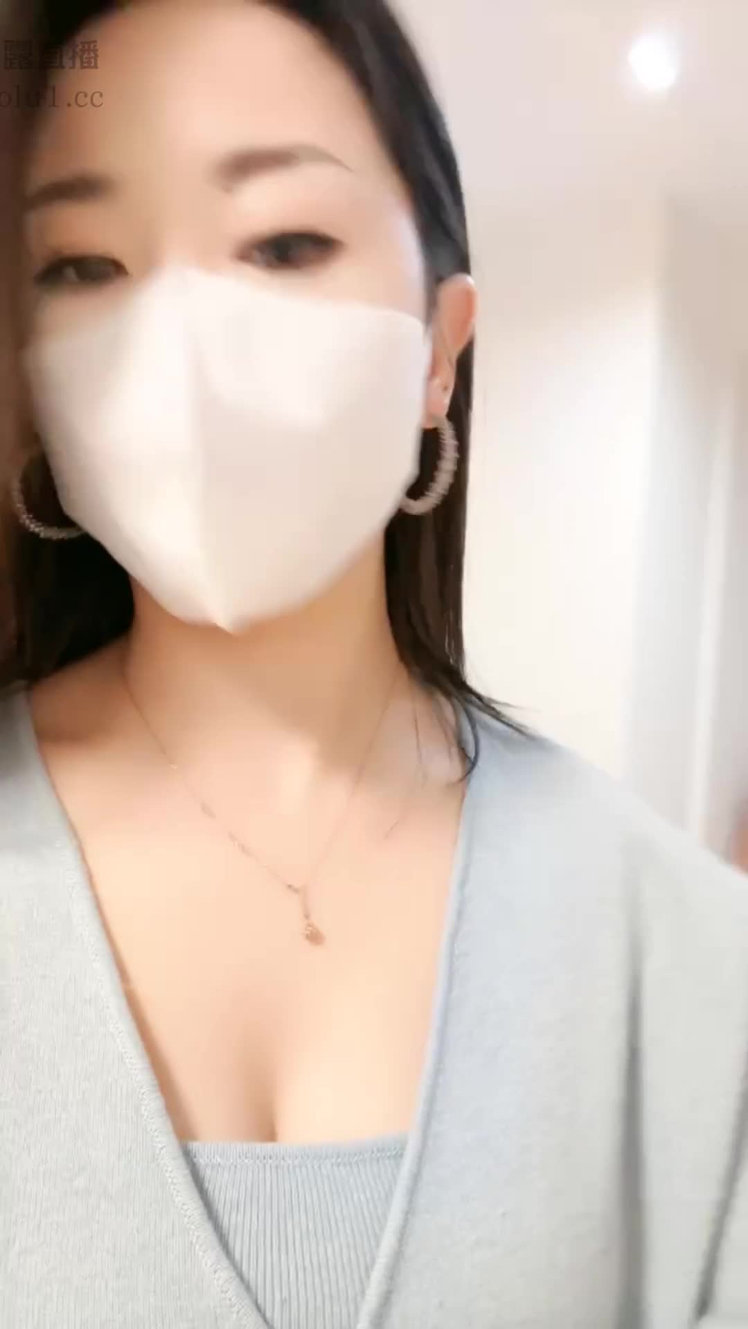 【辣姐】强迫惩罚狗继父-绳艺在线资源网