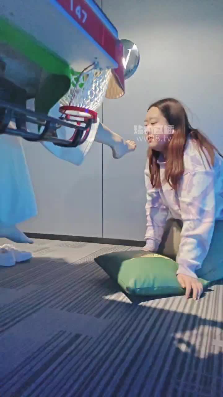 【樱樱】KTV台球厅让女m舔脚 JS260118-16-绳艺在线资源网