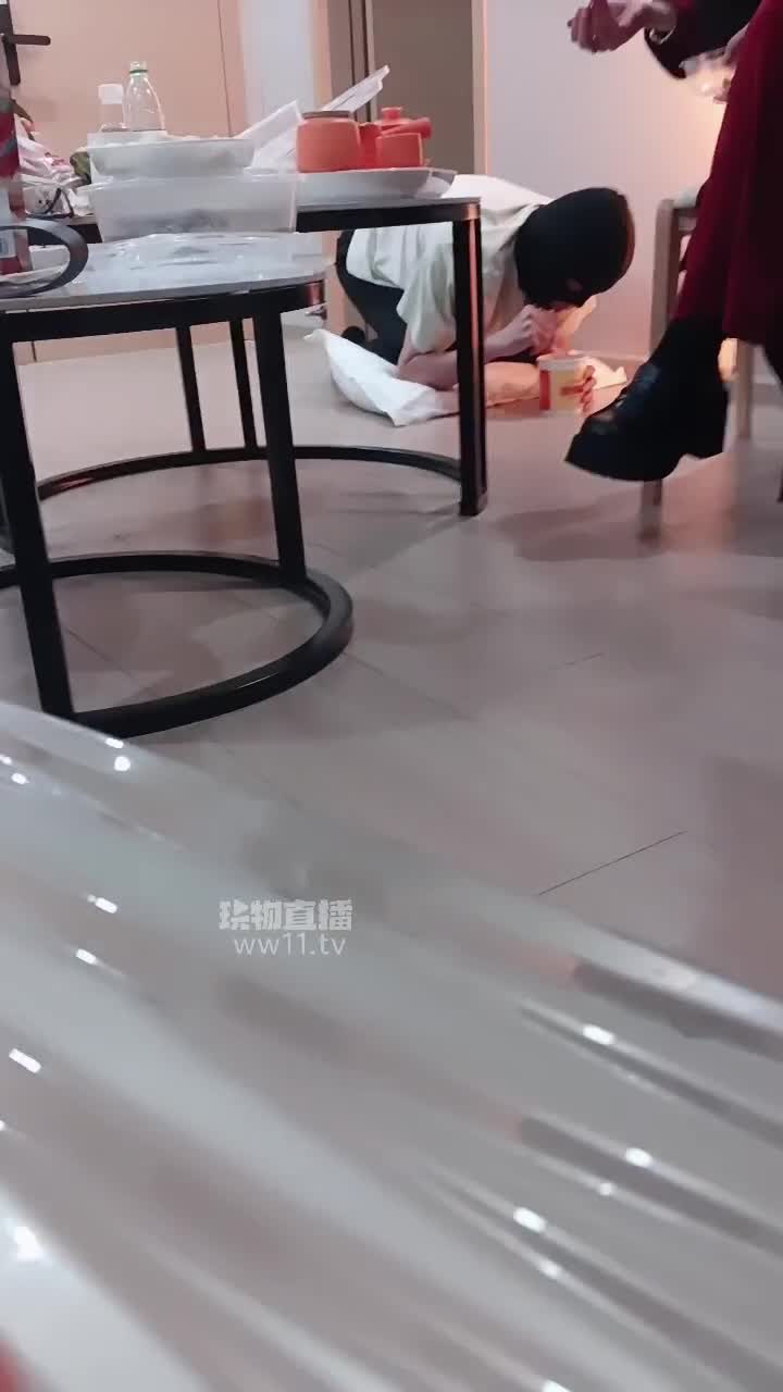 【路西法】脚下喂食卑微伺候-绳艺在线资源网