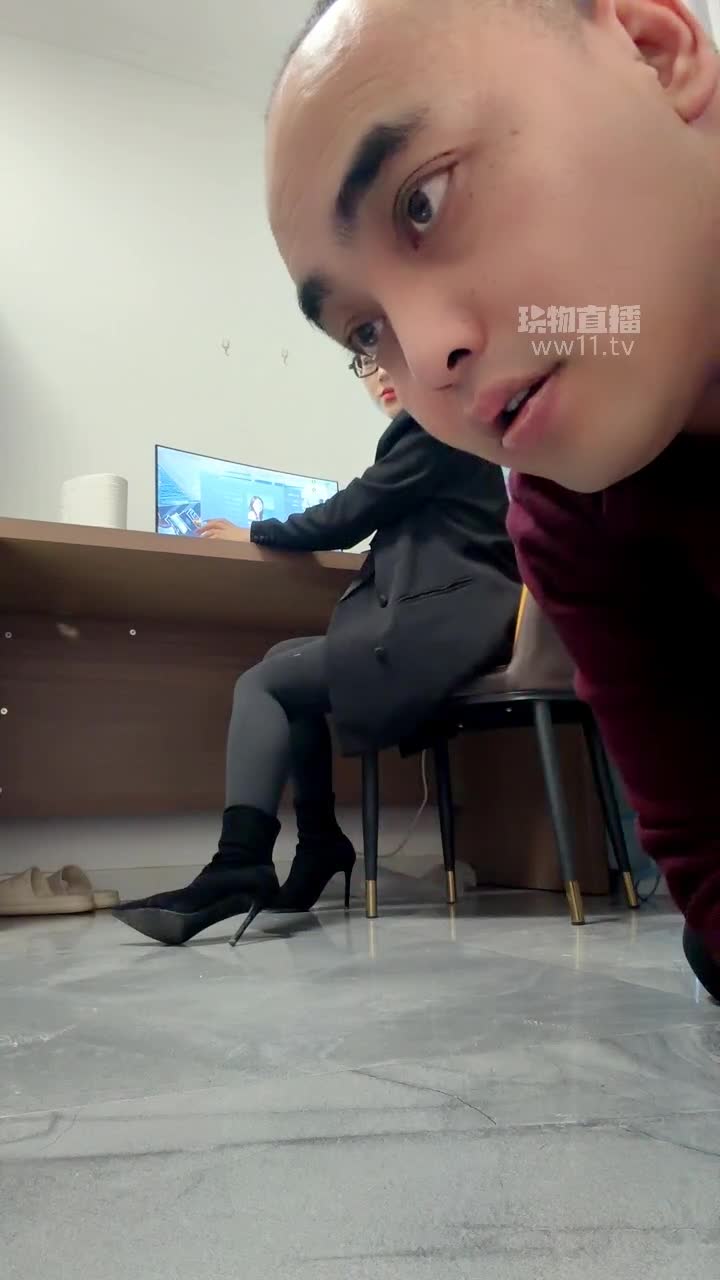 【七姨】小叔子下跪求虐-绳艺在线资源网