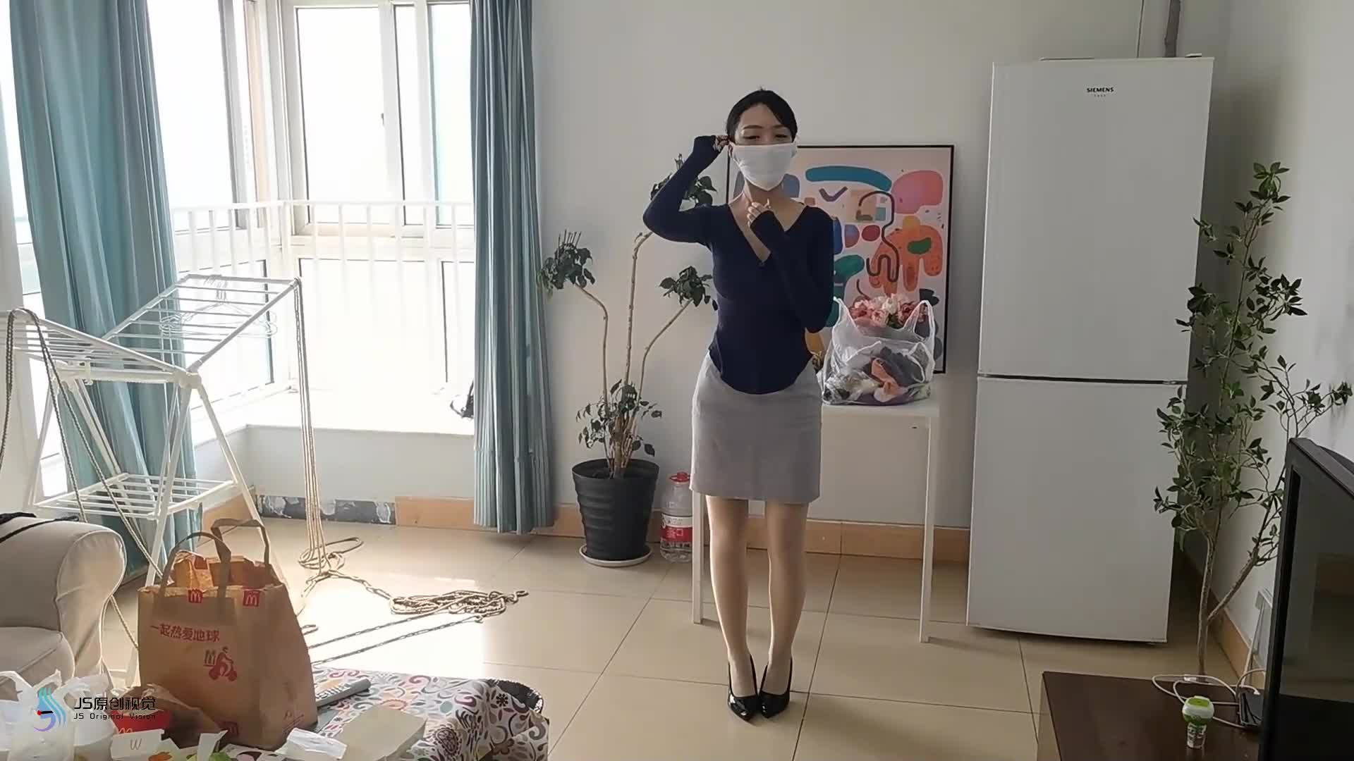 【JS原创】双胞胎-姐姐 丝袜口罩被女的捆绑体验TK-绳艺在线资源网
