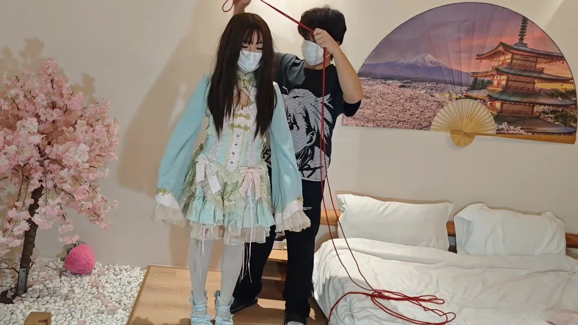 【苏苏_白梨入梦Lolita日式捆绑镣铐td震动棒，tk挠痒】sp打屁股，屁股蛋通红-绳艺在线资源网