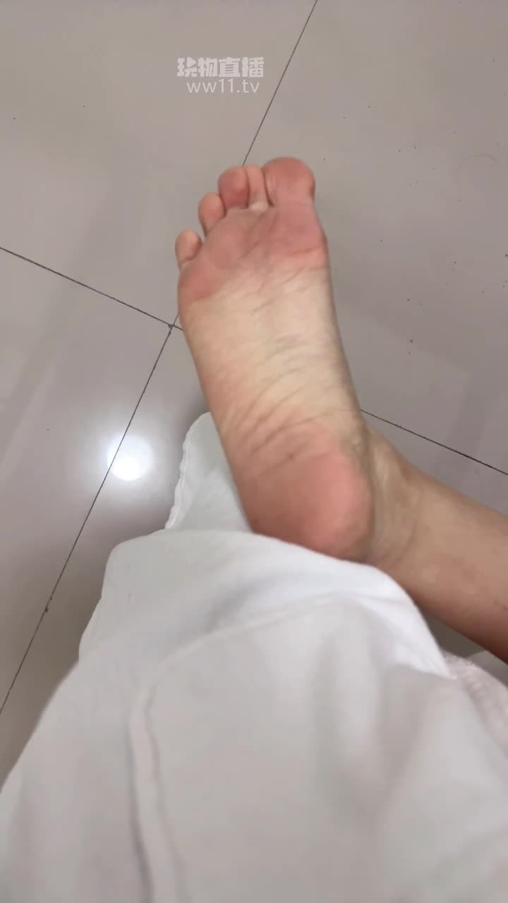 【津津小主】丝袜塞嘴恋足狂舔-绳艺在线资源网
