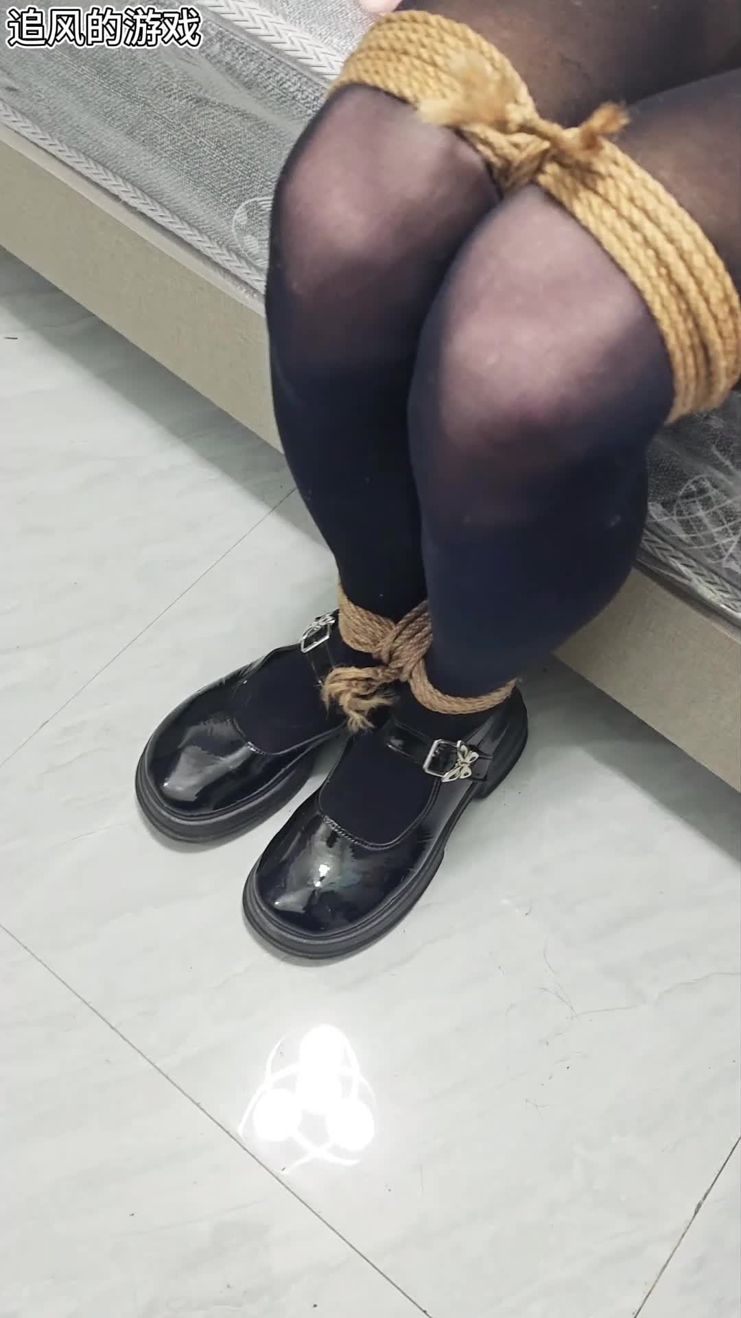 紧缚过夜还是自己挣脱-绳艺在线资源网