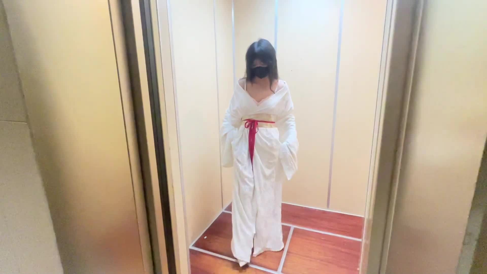 桃花战国袍汉服惨遭圈养奴隶羞辱上.jpg-绳艺在线资源网