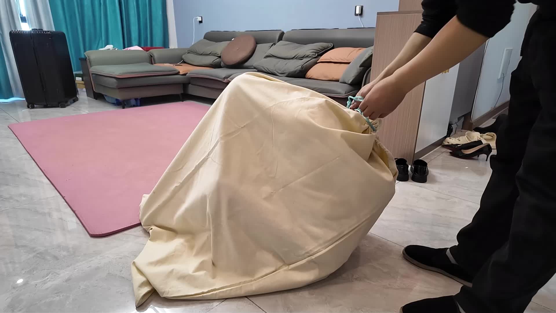 【办公室惊魂】少妇遭遇劫难后的调教难第三集-绳艺在线资源网
