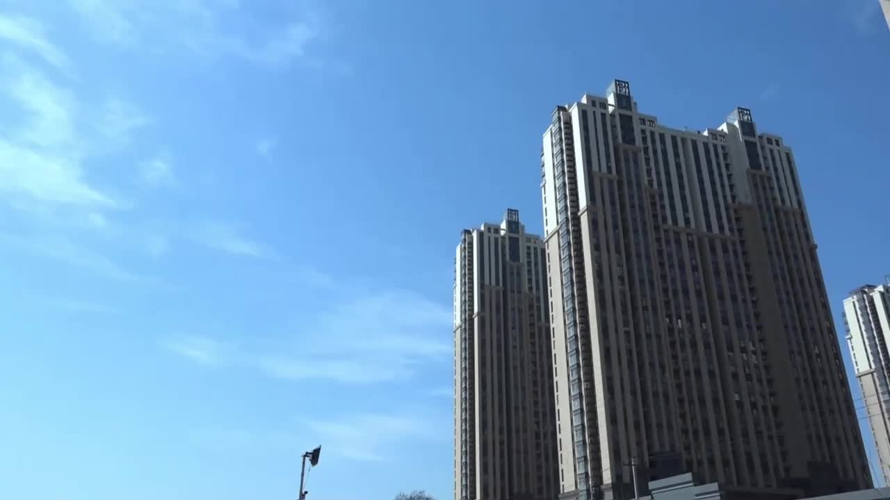 雌雄大盗捆堵折磨年轻夫妇袜子塞嘴-绳艺在线资源网