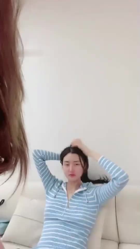 不开心的打闺蜜-绳艺在线资源网