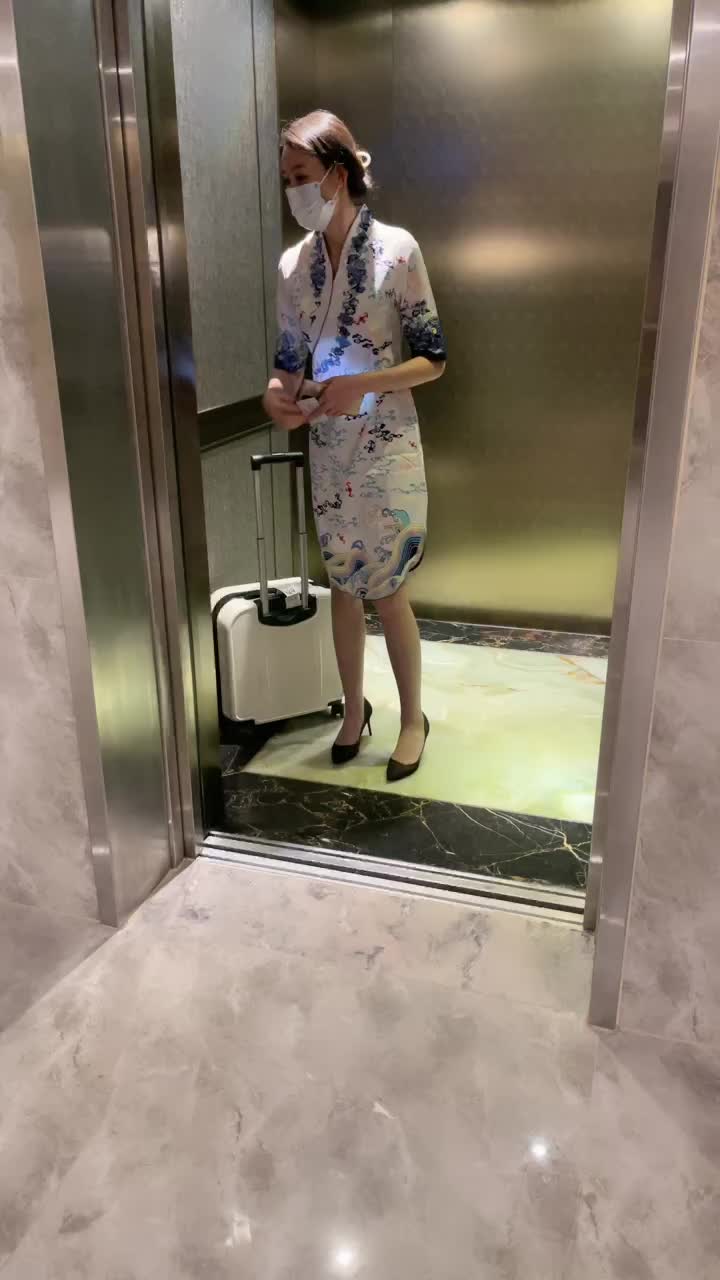 【素人开发】空姐被开发成S首调-绳艺在线资源网