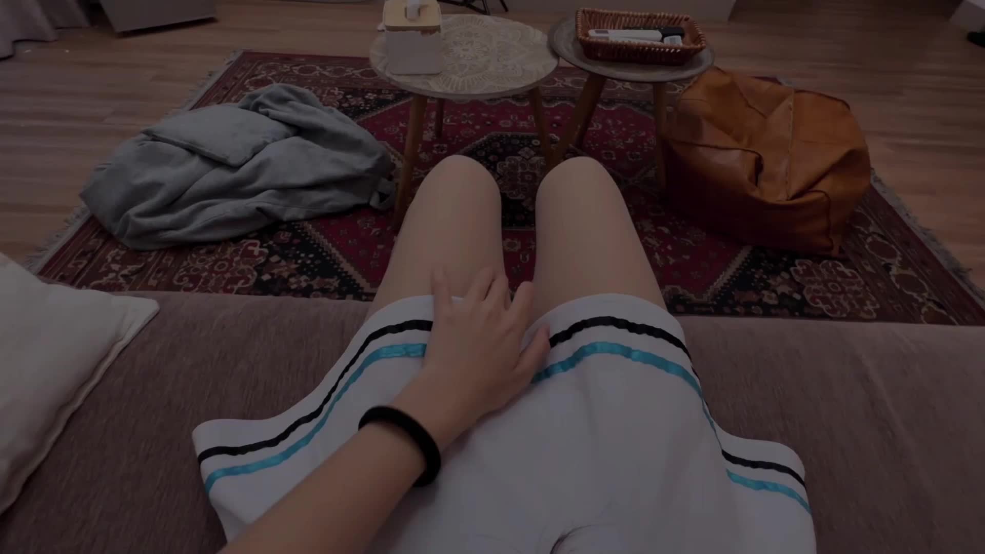 【小奶猫】老师与舍友（二）反差婊极品学生自嗨被老师再次发现-绳艺在线资源网
