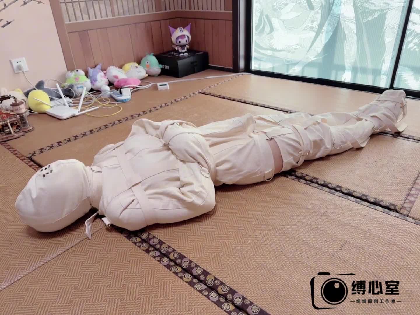 【缚心室】80多斤女学生的绝望之旅，啵啵贝+拘束衣极致束缚，秒C神器，失控模式下剧..-绳艺在线资源网