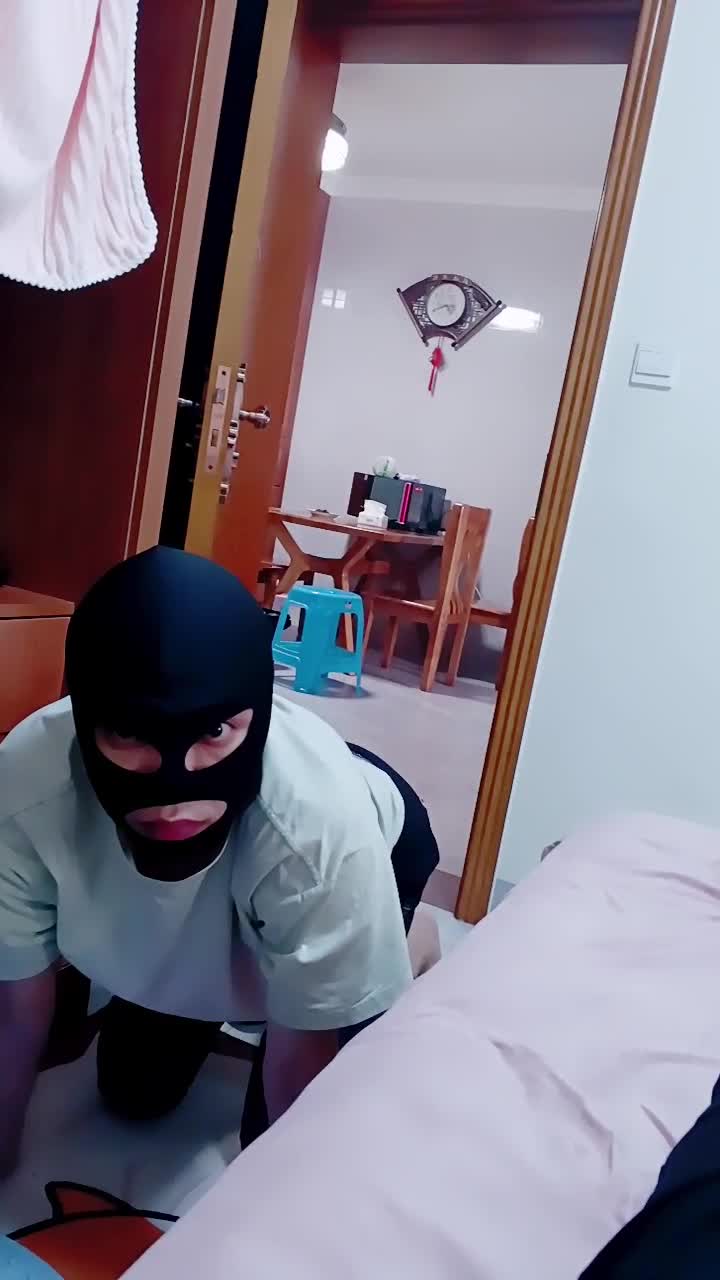 【路西法】周日在家给爷爷舔脚-绳艺在线资源网