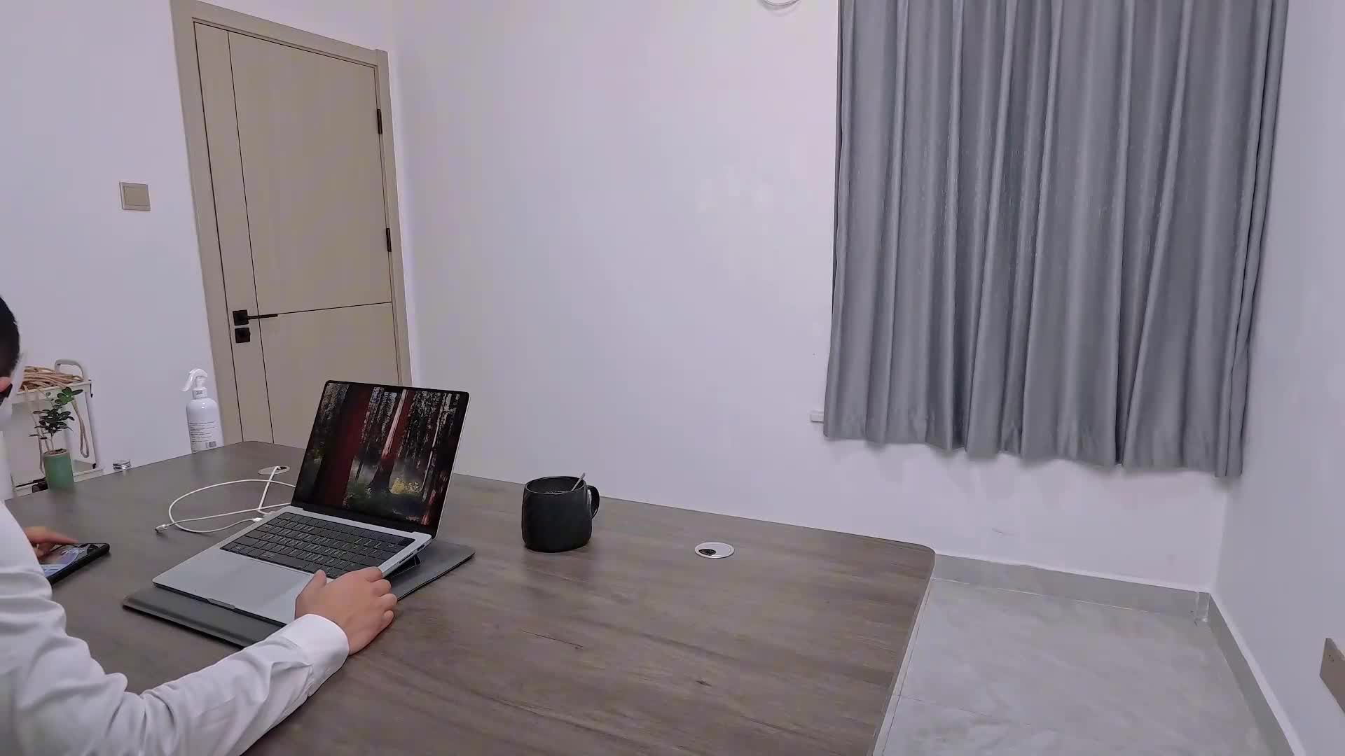 【Raymond】coser被迷晕做成真人手办放在办公室供老板玩赏-绳艺在线资源网