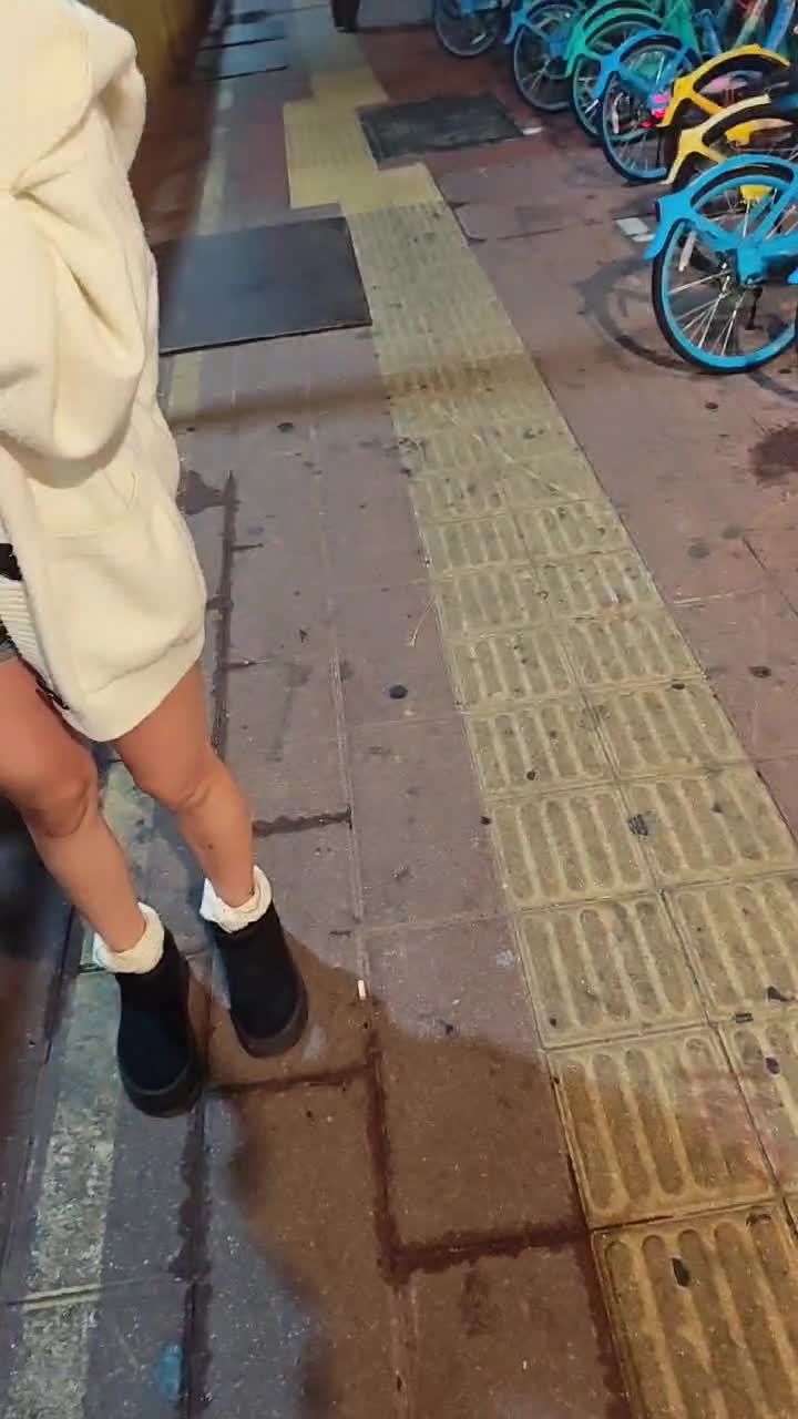 【萝莉收割机】开发陪酒小妹车内调-绳艺在线资源网