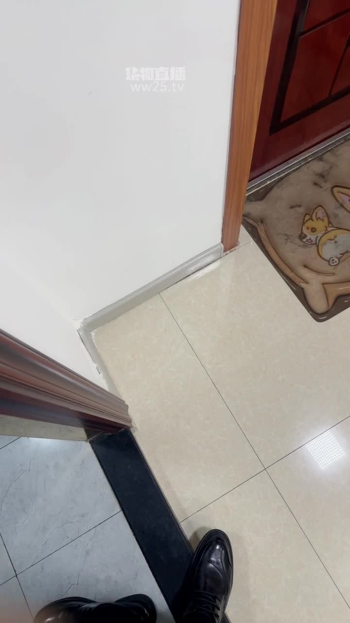 【77夫妻】情侣主白袜玩纹身哥-绳艺在线资源网