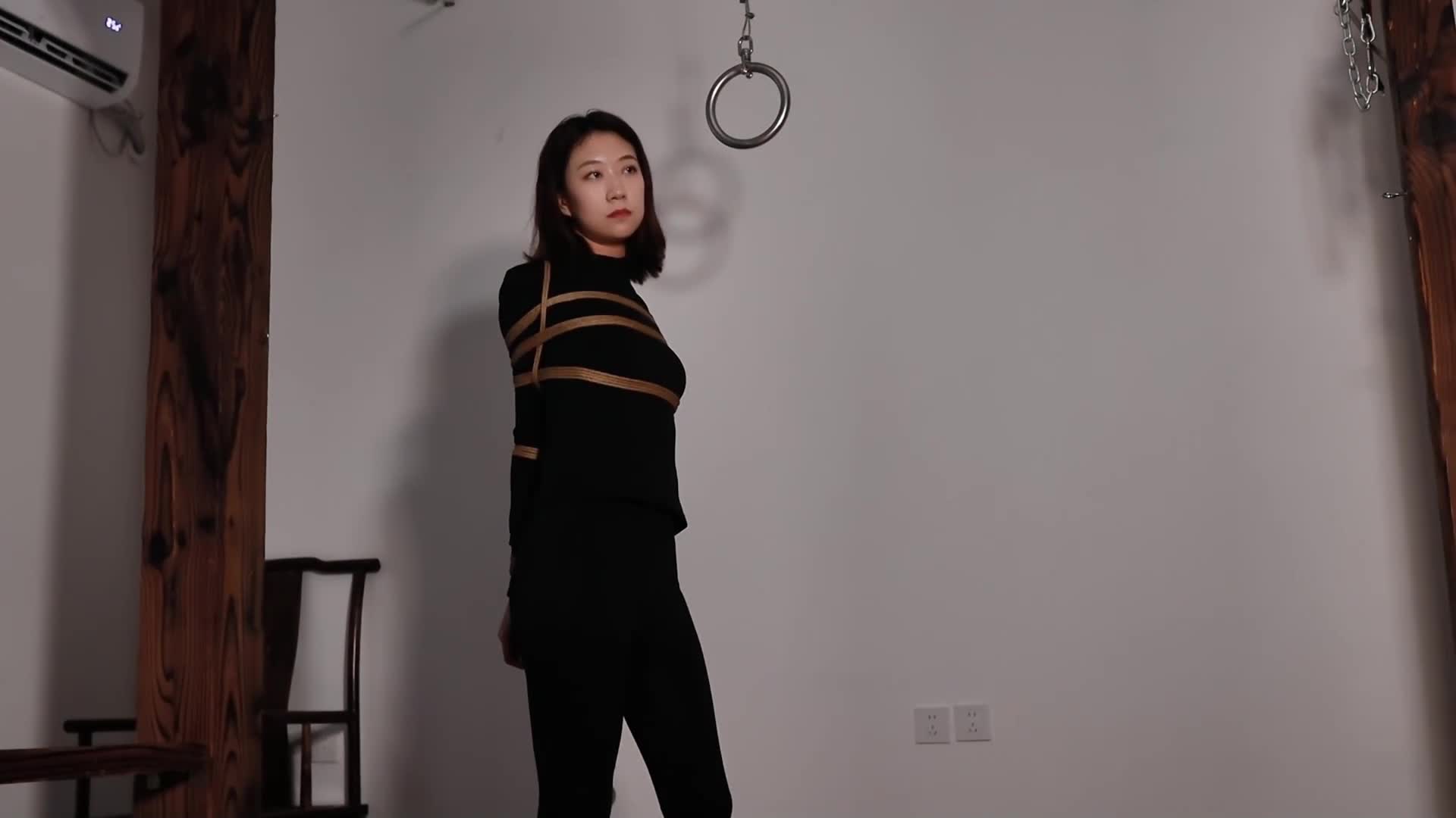 【路由原创】新人小纯试缚三造型 第一次被捆的好奇宝宝-绳艺在线资源网