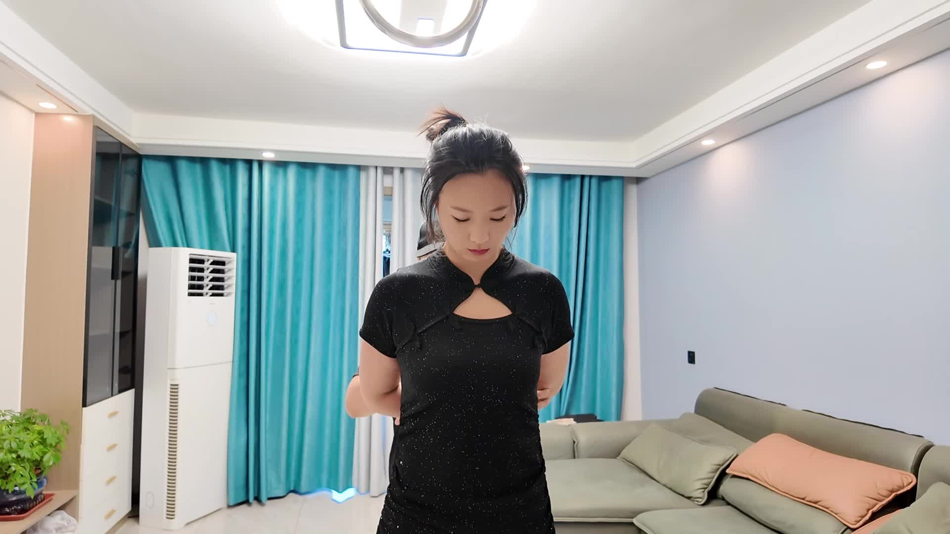 【李大侠】紫涵红绳单腿吊-绳艺在线资源网