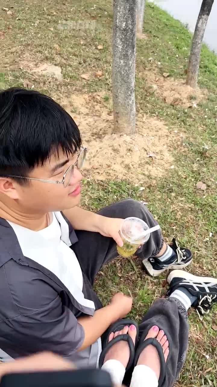 【米琦】户外挑逗男同事-绳艺在线资源网