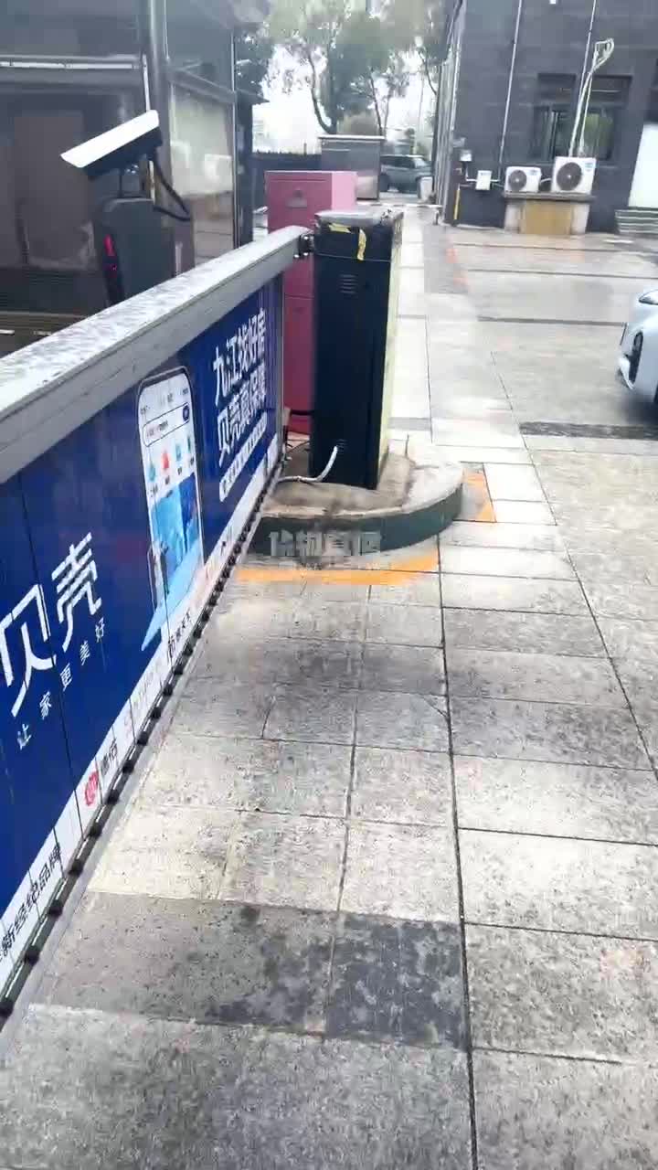 【Vito】开发脏鞋白袜素人踩-绳艺在线资源网