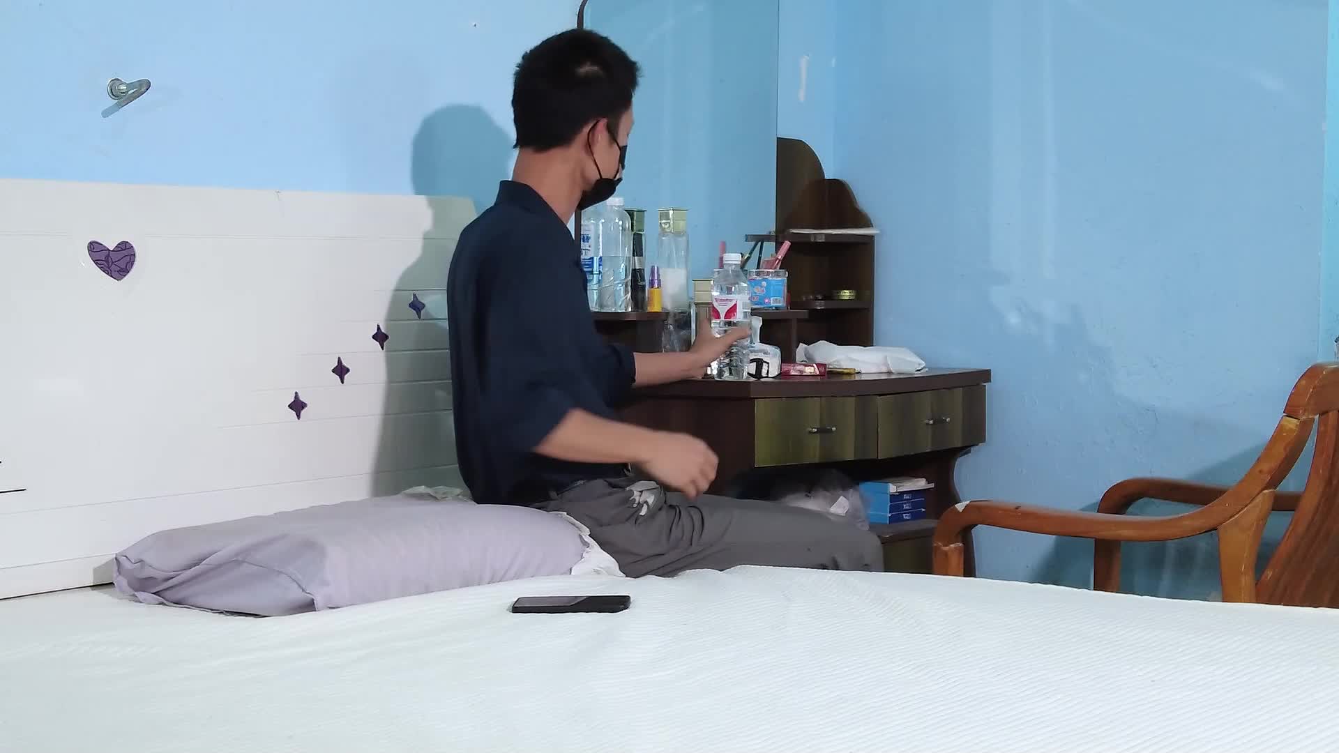 【樱束原创】网友见面的骗局-绳艺在线资源网