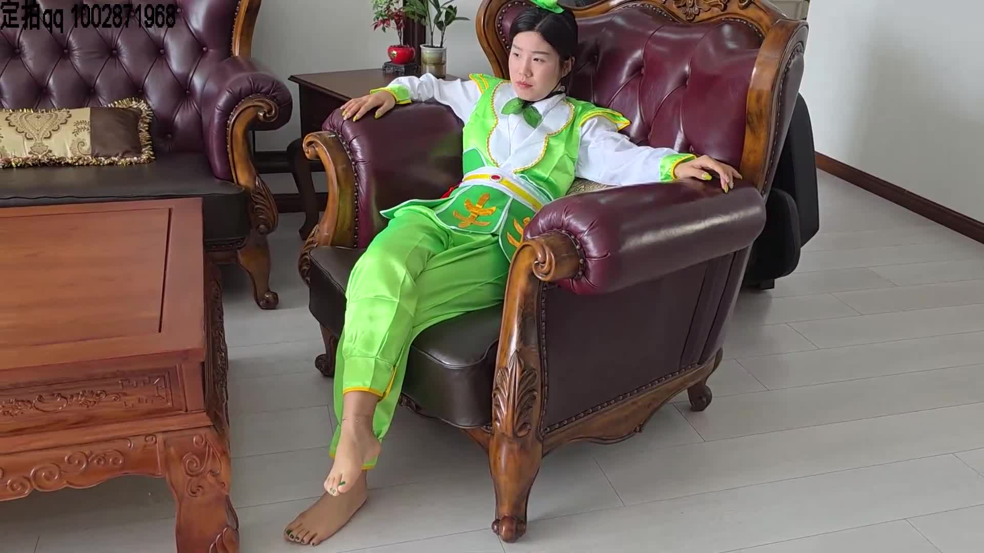 【一往情深】诱捕绿葫芦妹-绳艺在线资源网