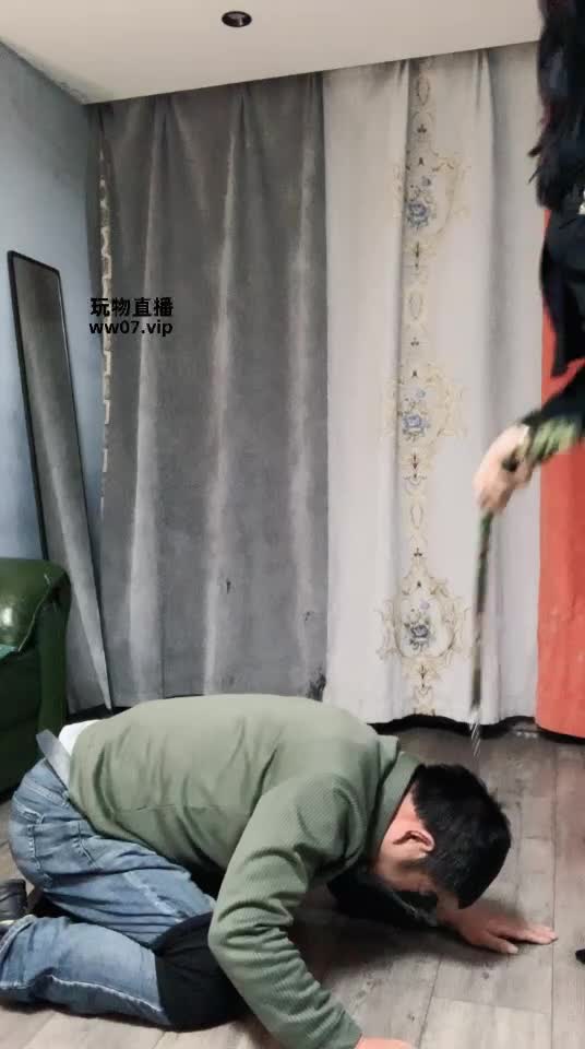 【千千】高跟美腿踢踹踩-鞭打【双视角版】 (2)-绳艺在线资源网