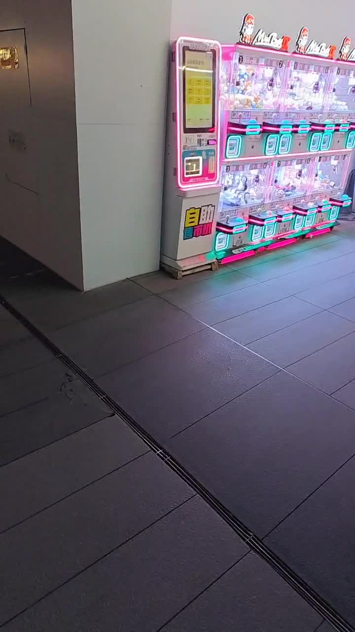 【萝莉收割机】开发路人小妹车内调-绳艺在线资源网