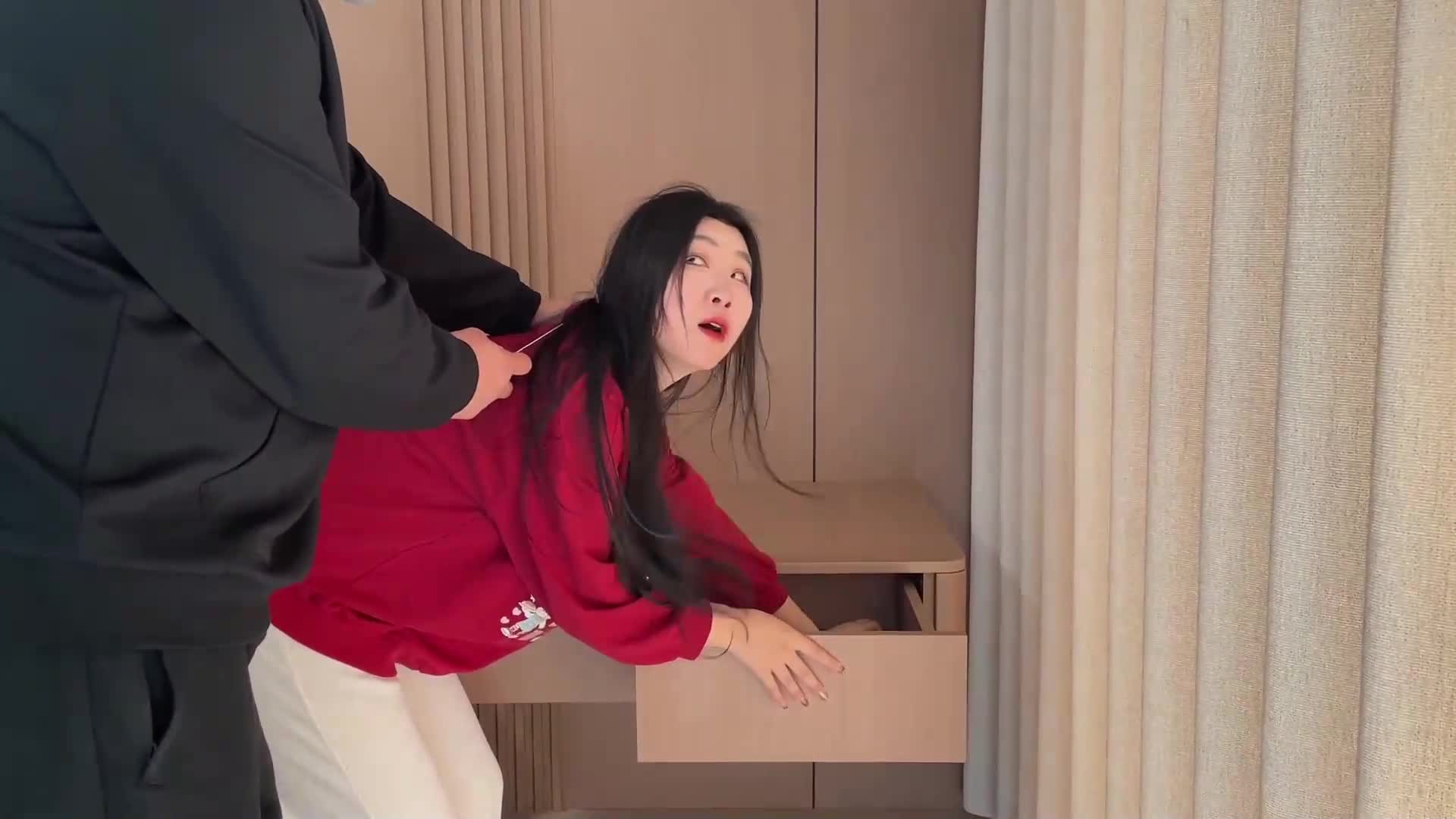 【云雀原创】 居家休息的吴晗遭丝袜全包，逃跑失败后被歹徒掳走-绳艺在线资源网