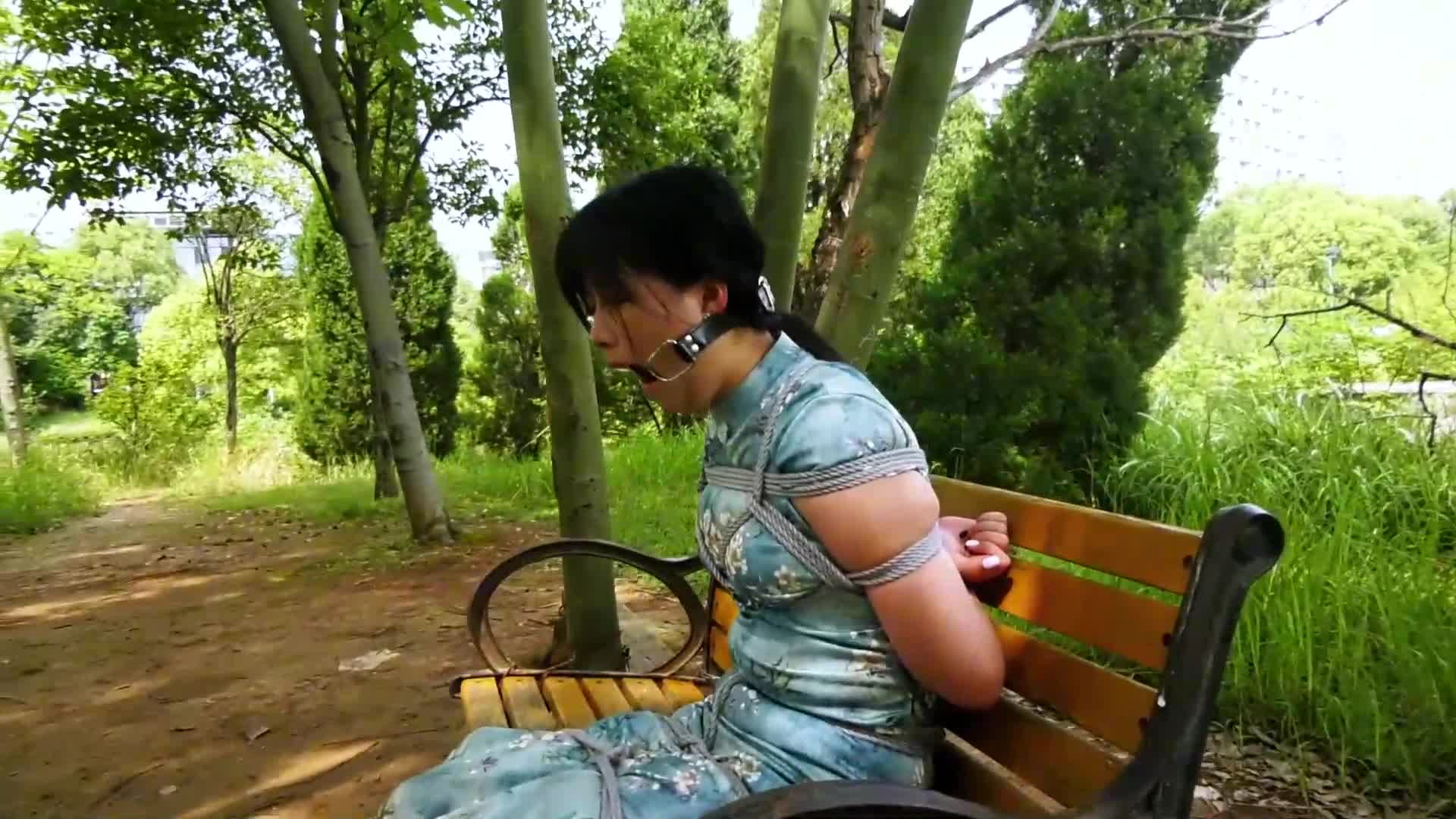 女M的野外训练-绳艺在线资源网