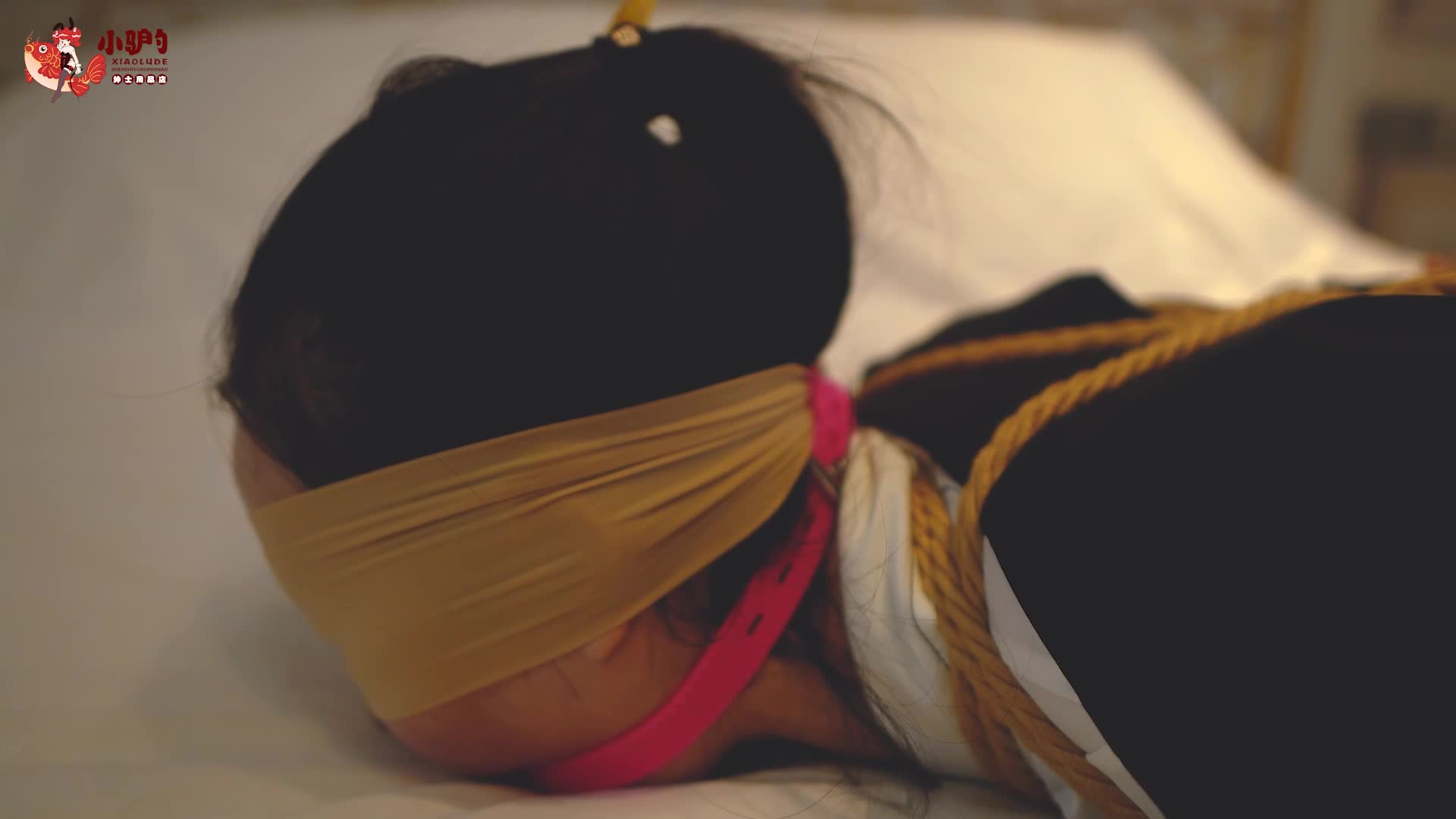 【红鲤鱼】疯狂的女劫匪（第三集）-绳艺在线资源网
