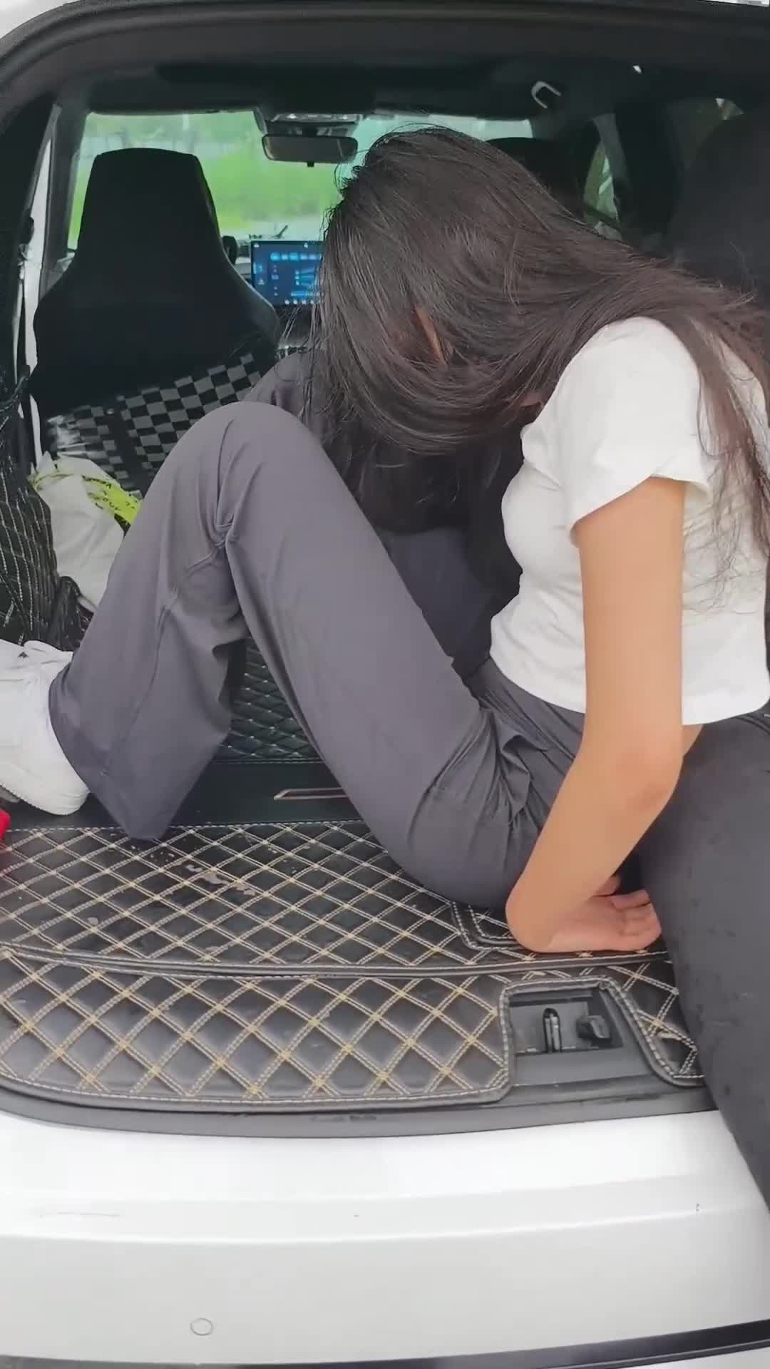 【摩尔泰】雨天女大学生放学路上遭遇绑架（1）-绳艺在线资源网