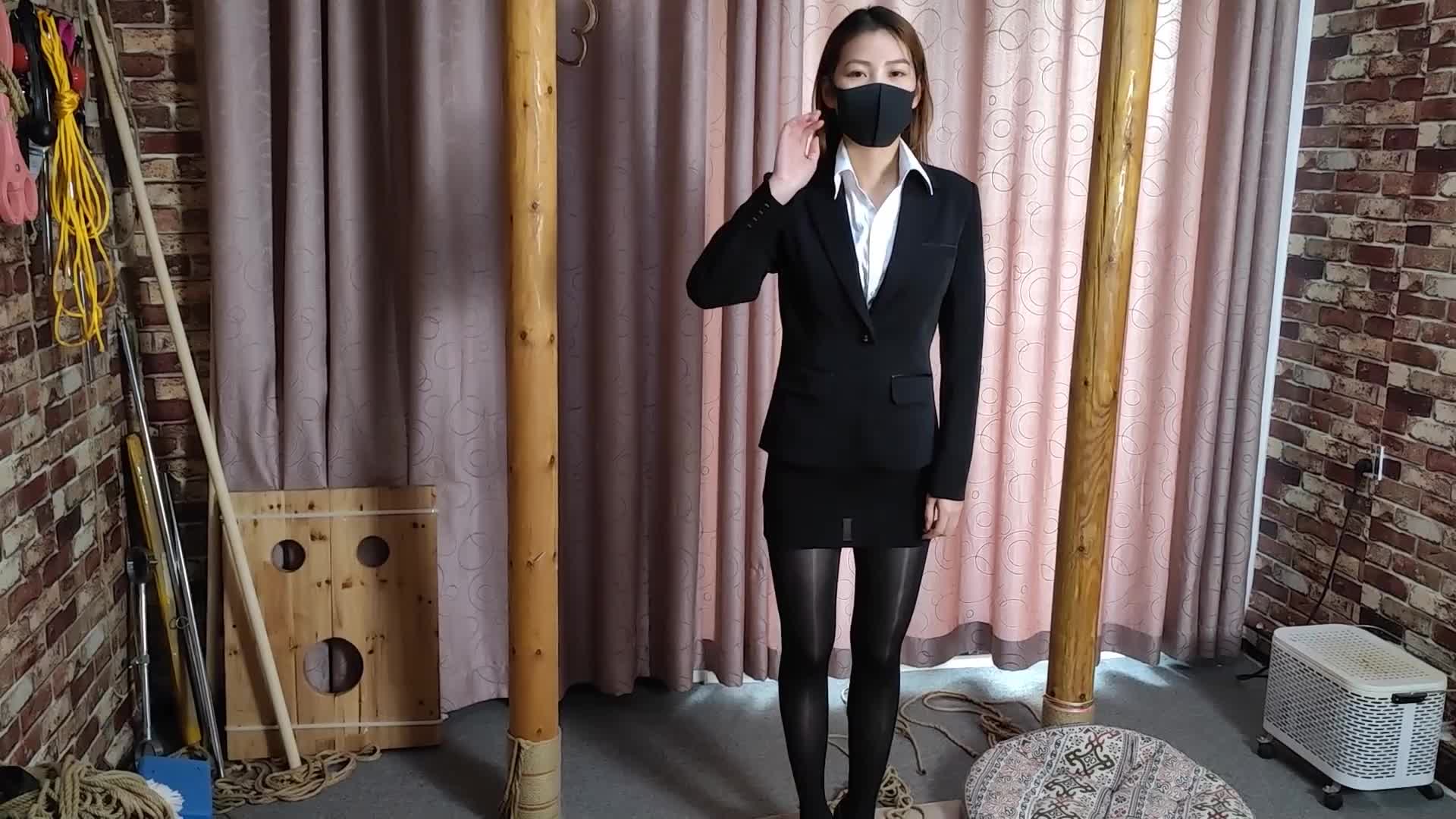 【随心绳艺】艾琳 西装直臂的销售员-绳艺在线资源网