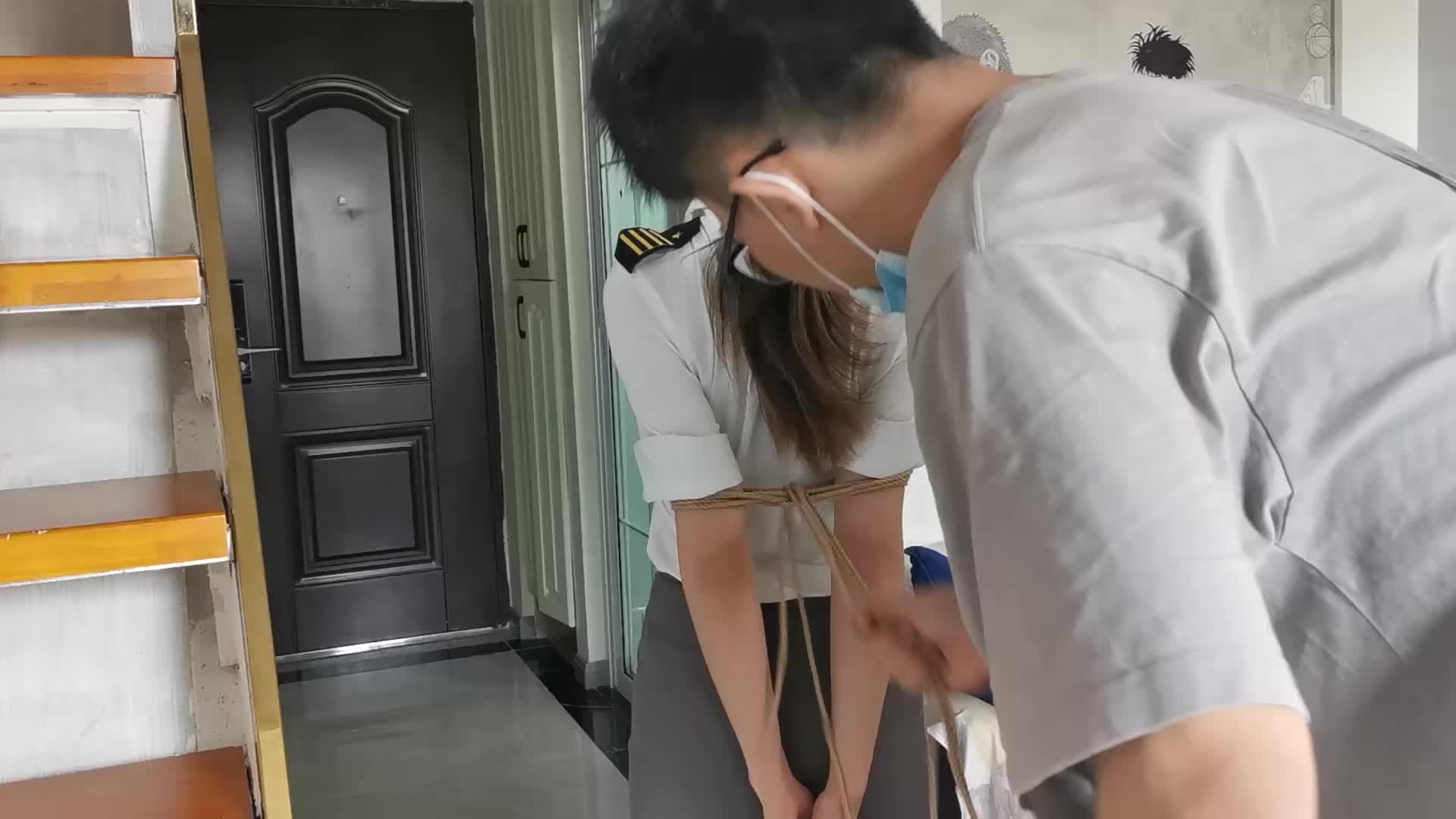 【奥特曼】小圆直臂驷马蒙眼堵嘴放置-绳艺在线资源网
