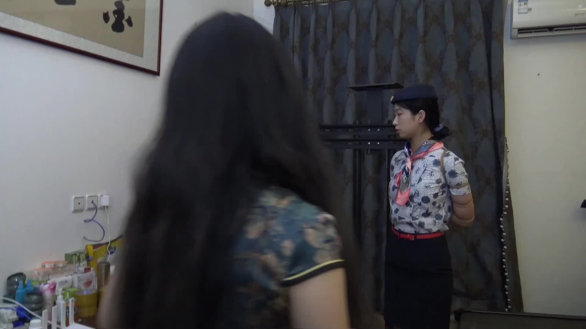 【胜景影视】固定架上电击空姐女M-绳艺在线资源网