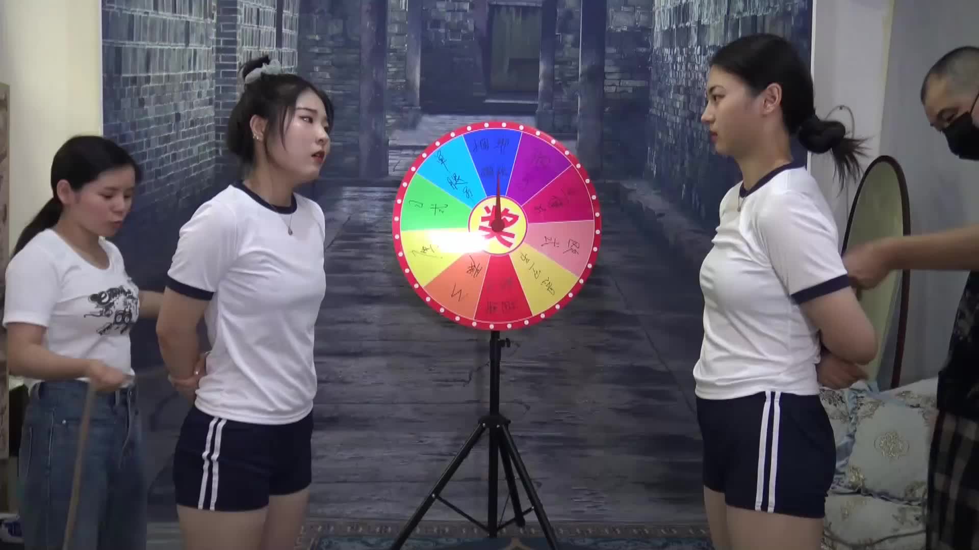 【胜景影视】双女M转盘抽奖捆绑游戏-绳艺在线资源网