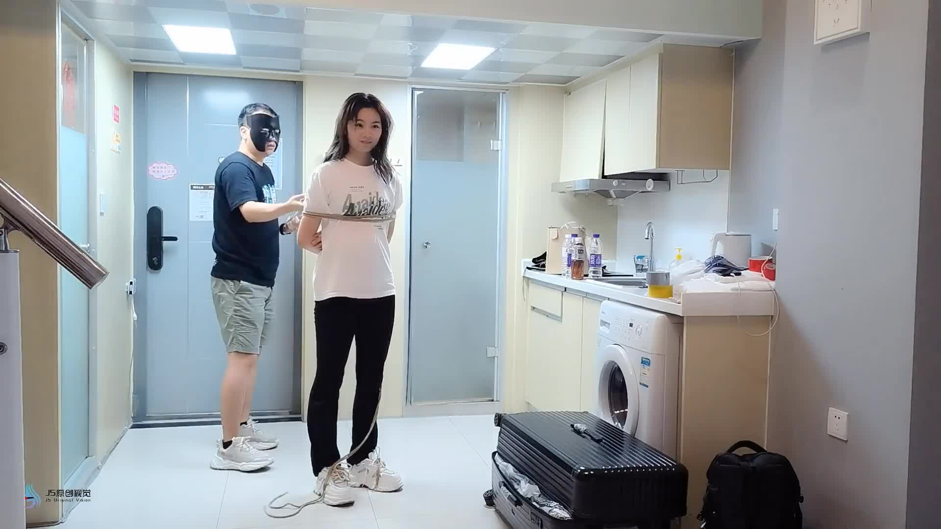 【JS原创】舞蹈生妹子首次体验日式捆绑-绳艺在线资源网