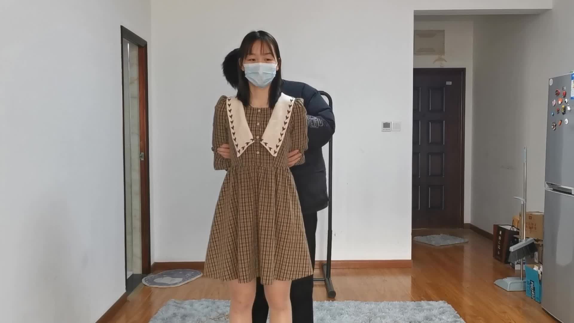 【奥特曼】挑战把疯狂反抗的诗诗老师绑成驷马-绳艺在线资源网